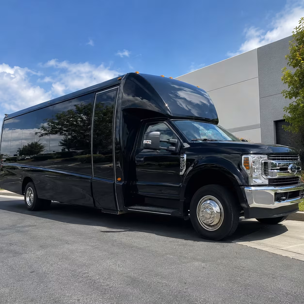 redwood city sporting event transportation